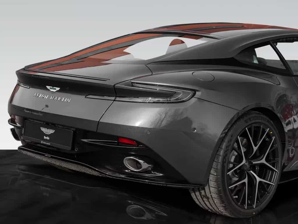 Aston Martin DB12 | Interieur Mid Duotone null-photo-8