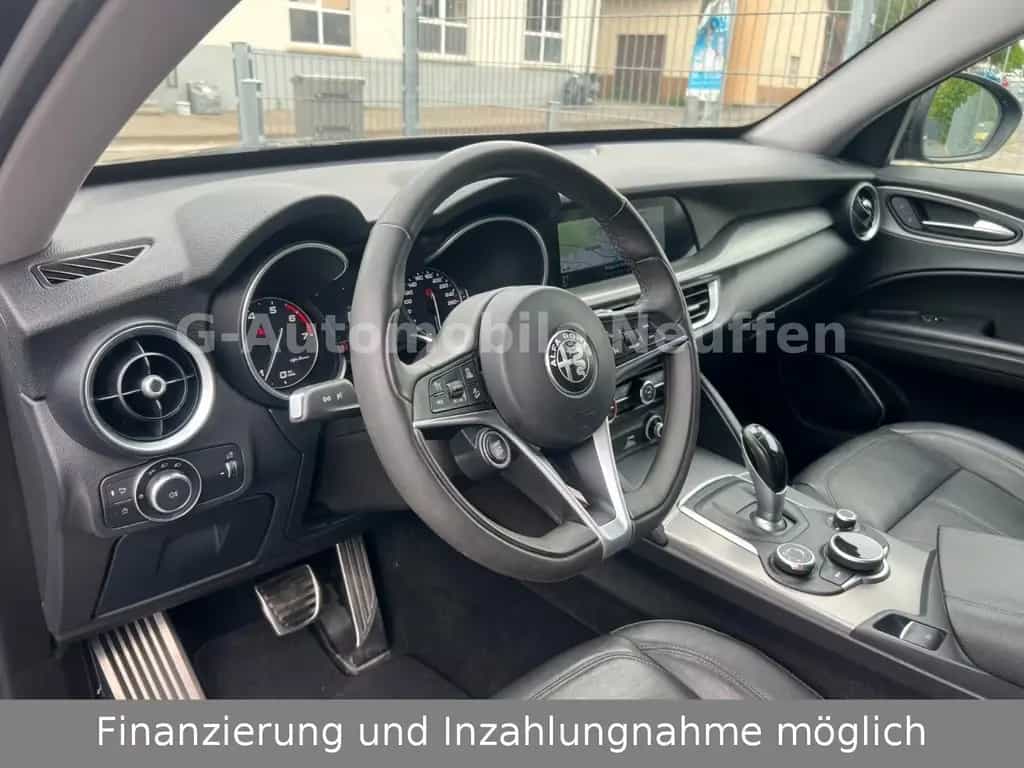 Alfa Romeo Stelvio Super Q4*Xenon*Navi*CAM*ACC*ShZ*1.Hand 01/2019-photo-10
