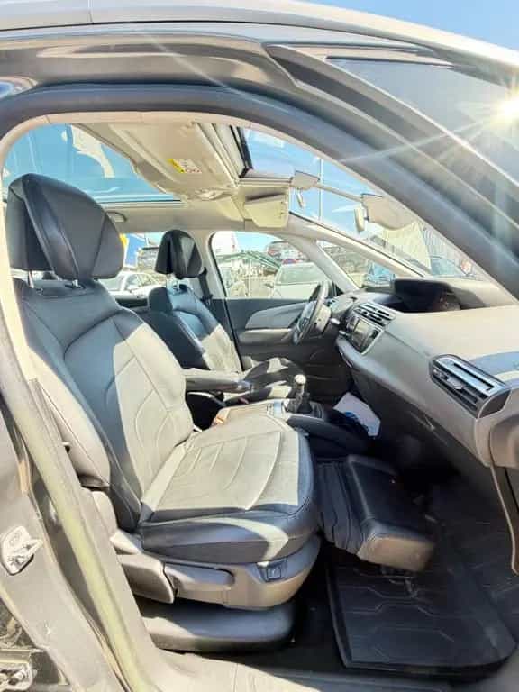 Citroën Grand C4 Picasso/Spacetourer Intensive (7 Sitze) 04/2014-photo-17