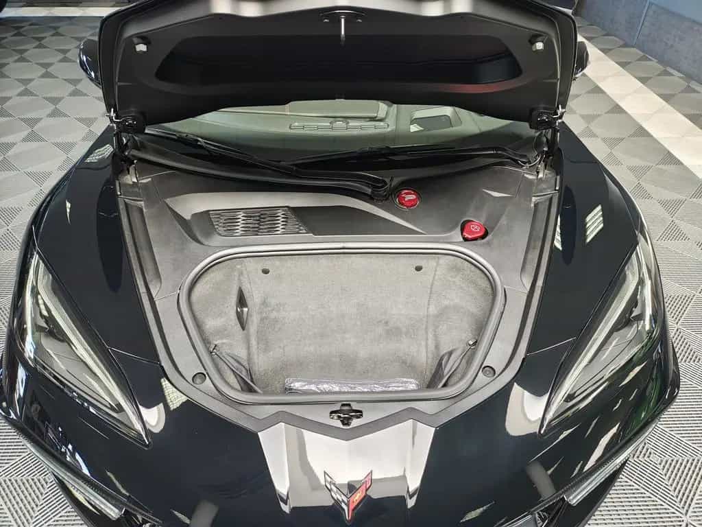 Corvette C8 3LT Vollausstattung, Performance Umbau, Carbo 09/2023-photo-11