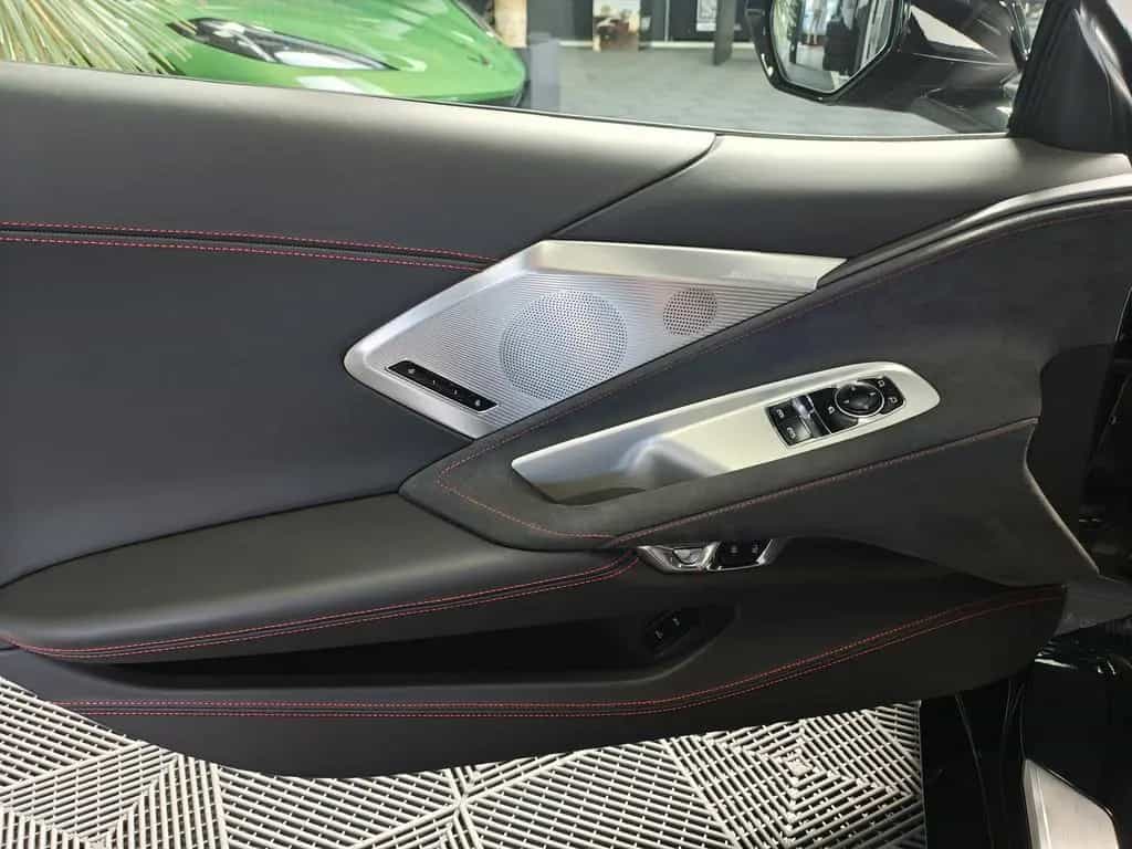Corvette C8 3LT Vollausstattung, Performance Umbau, Carbo 09/2023-photo-16
