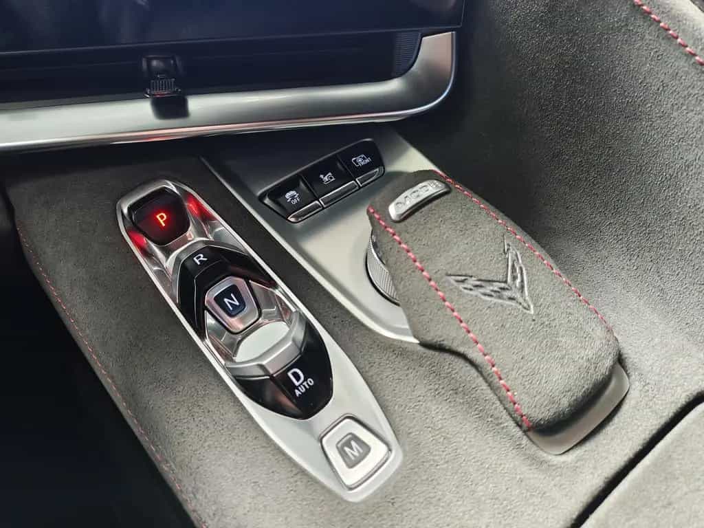 Corvette C8 3LT Vollausstattung, Performance Umbau, Carbo 09/2023-photo-24