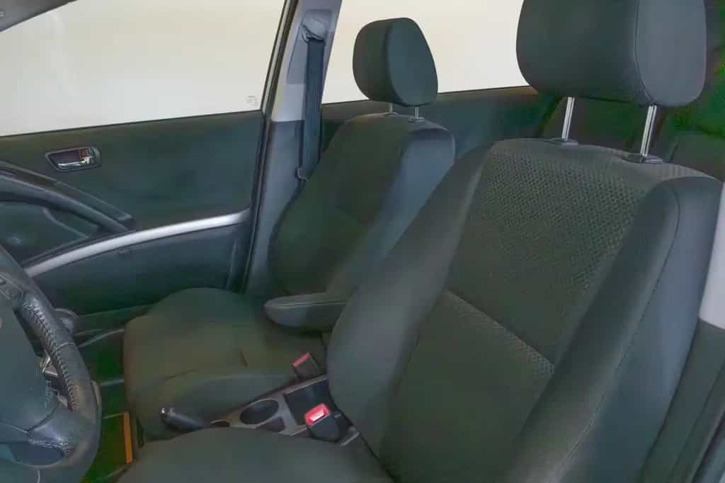 Toyota Corolla Verso 1.8 Executive Automatik AHK 7Sitz 11/2004-photo-13