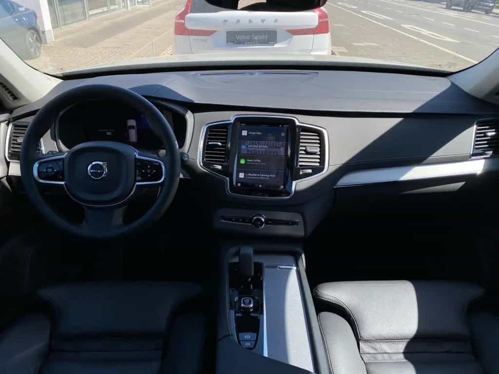 Volvo XC90 B5 Mild-Hybrid Diesel Plus Bright AWD 7-Sit 06/2023-photo-10
