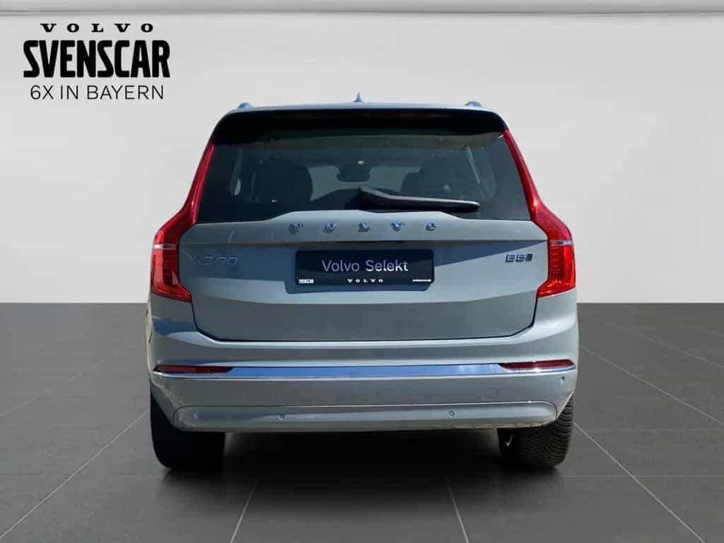 Volvo XC90 B5 Mild-Hybrid Diesel Plus Bright AWD 7-Sit 06/2023-photo-2