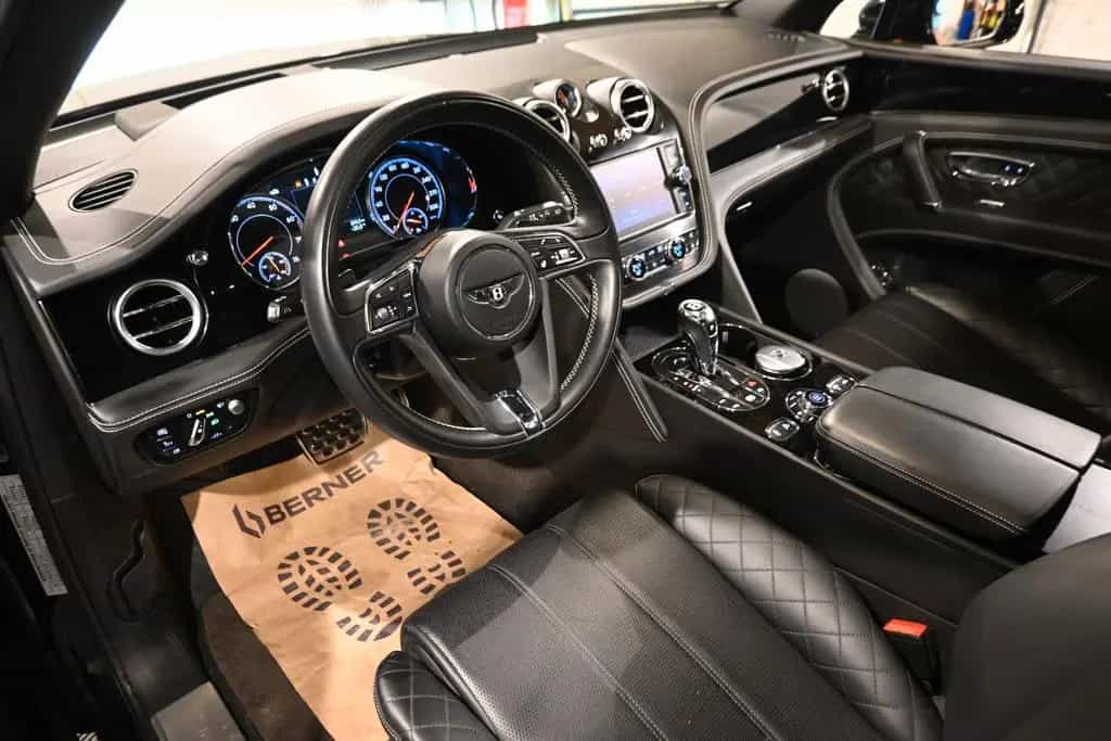 Bentley Bentayga 6.0 W12 4WD MULLINER FULL FULL !! 03/2016-photo-22