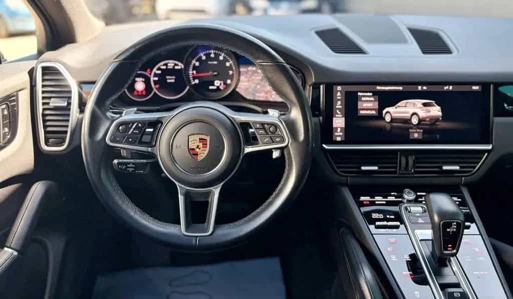 Porsche Cayenne 3.0*Scheckheft*Pano*PDLS*360 Grad*8x Alu 01/2021-photo-12
