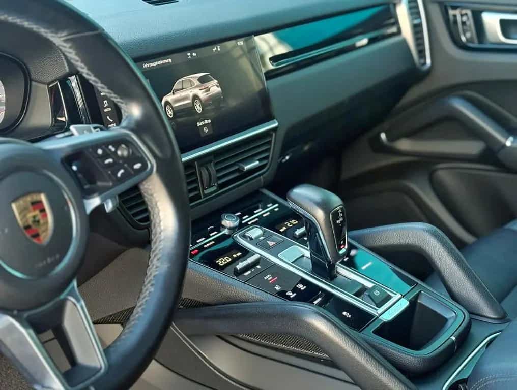 Porsche Cayenne 3.0*Scheckheft*Pano*PDLS*360 Grad*8x Alu 01/2021-photo-14