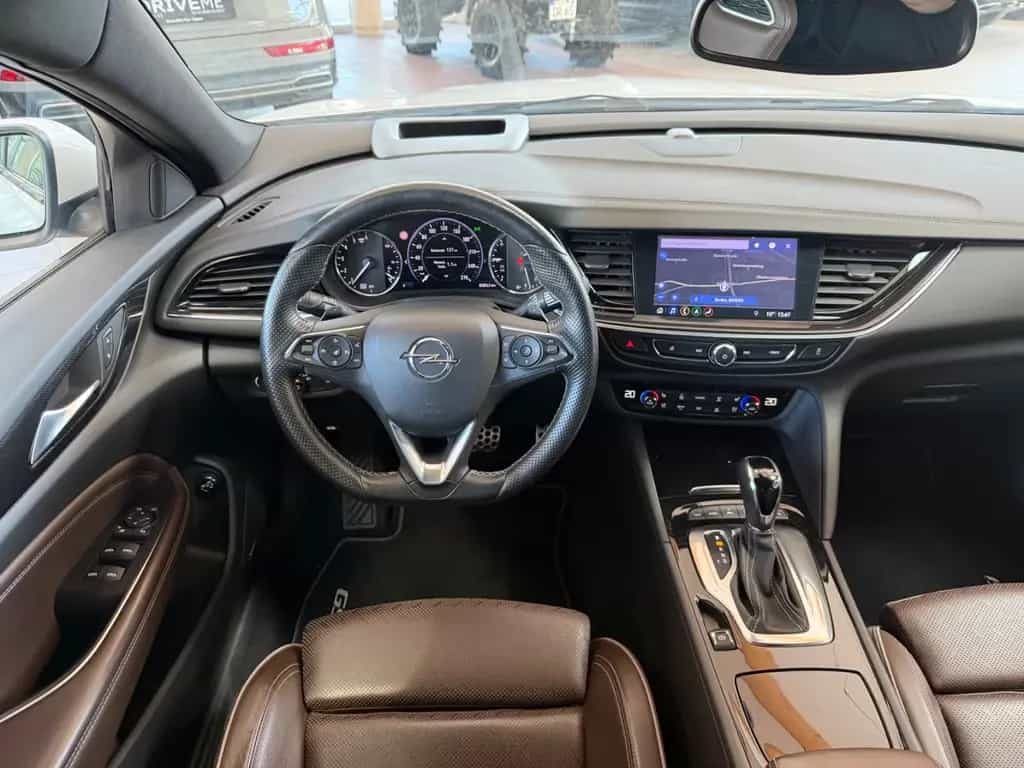 Opel Insignia B Sports Tourer GSi 4x4 OPC Performance 07/2018-photo-9