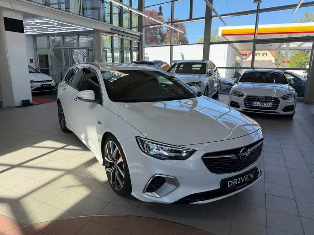 Opel Insignia B Sports Tourer GSi 4x4 OPC Performance 07/2018-photo-2
