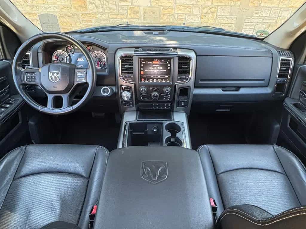 Dodge RAM 1500*5.7 V8*AHK*RAM BOX*Hoch & Breit* 07/2015-photo-12
