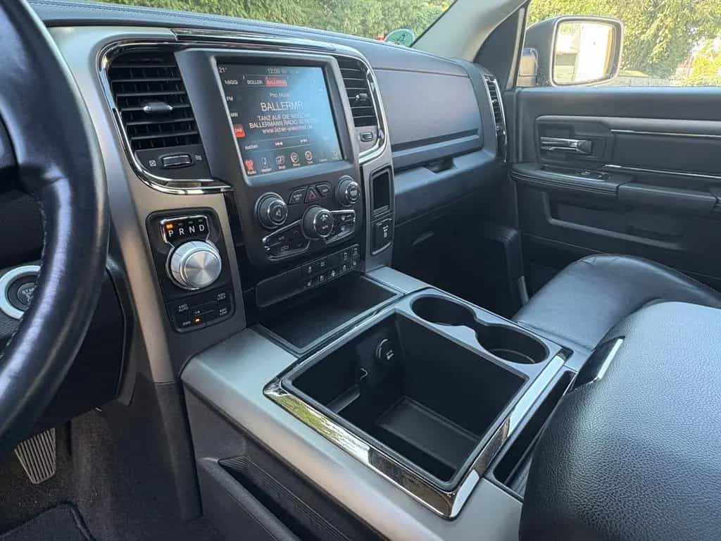 Dodge RAM 1500*5.7 V8*AHK*RAM BOX*Hoch & Breit* 07/2015-photo-15