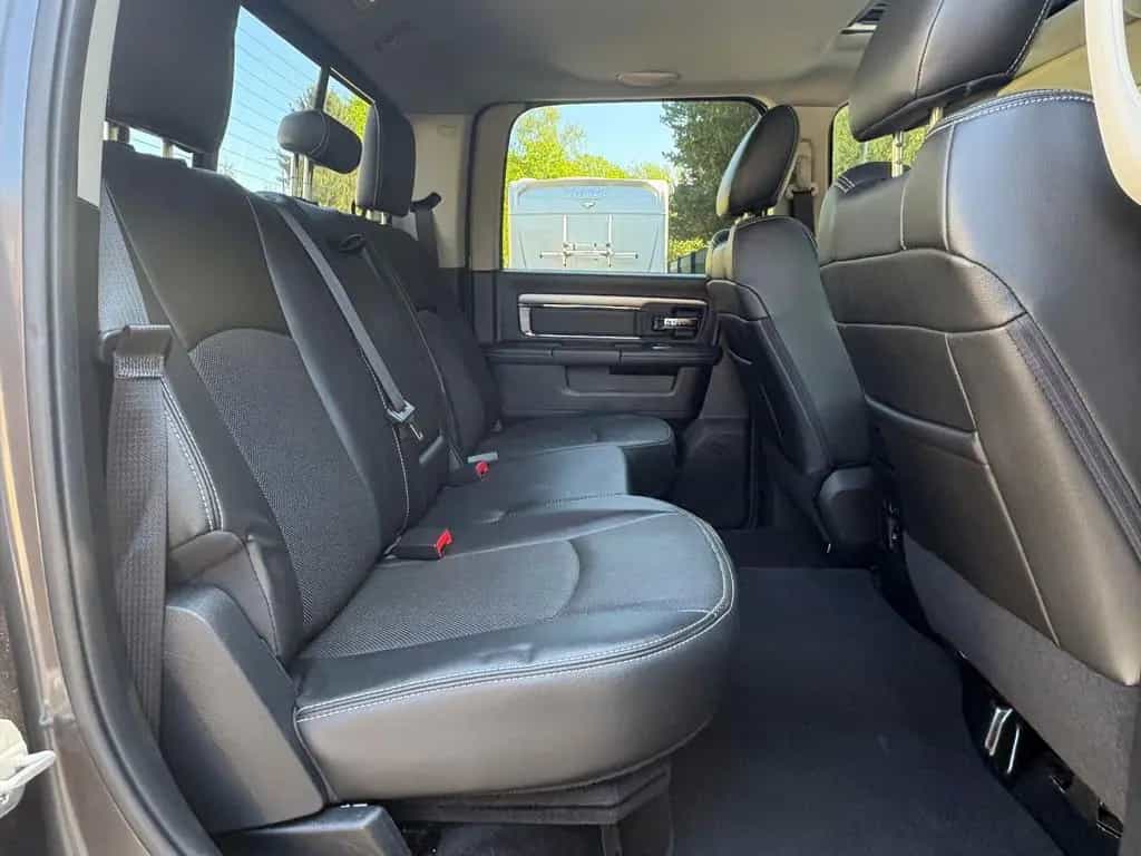 Dodge RAM 1500*5.7 V8*AHK*RAM BOX*Hoch & Breit* 07/2015-photo-20