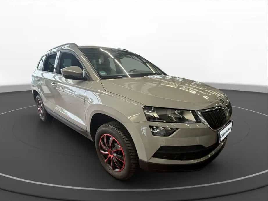 Skoda Karoq 1.5 TSI Style AHK LED Kessy SiHz Isofix 03/2019-photo-6
