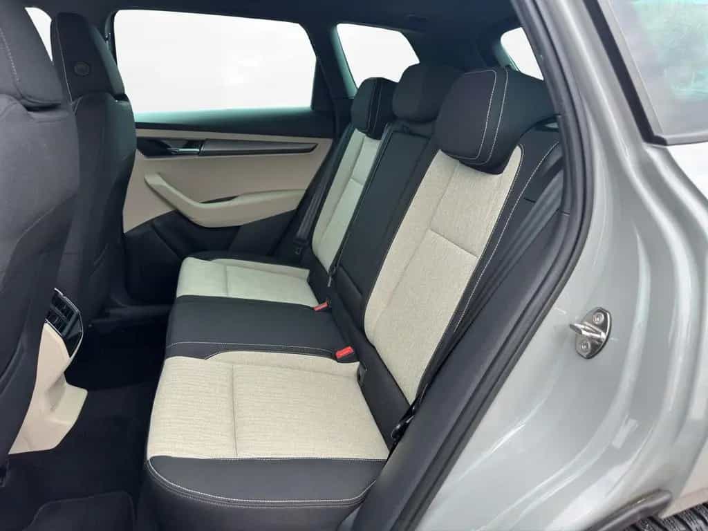 Skoda Karoq 1.5 TSI Style AHK LED Kessy SiHz Isofix 03/2019-photo-9