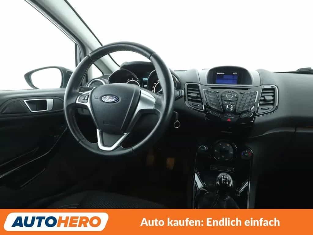 Ford Fiesta 1.0 EcoBoost Titanium *PDC*SHZ*ALU*KLIMA* 05/2016-photo-12