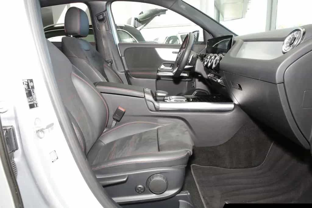 Mercedes-Benz GLA 250 4M AMG Line 8G/Pano/Totwinkel/Kamera/LED 02/2021-photo-5