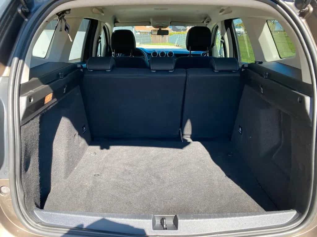 Dacia Duster TCE130 URBAN CARPLAY CHECKHEFT TÜV NEU 11/2021-photo-17