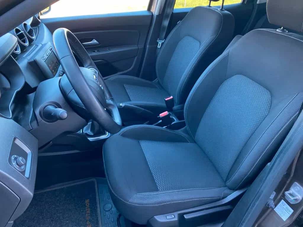 Dacia Duster TCE130 URBAN CARPLAY CHECKHEFT TÜV NEU 11/2021-photo-33