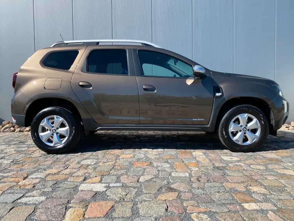 Dacia Duster TCE130 URBAN CARPLAY CHECKHEFT TÜV NEU 11/2021-photo-6