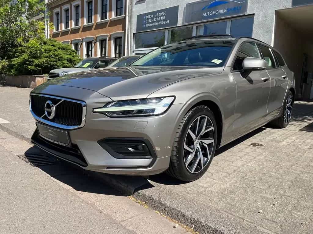 Volvo V60 Kombi T5, Leder, LED, PANORAMA 05/2019-photo-0