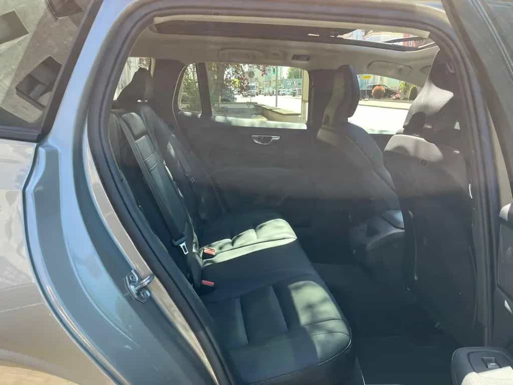 Volvo V60 Kombi T5, Leder, LED, PANORAMA 05/2019-photo-12
