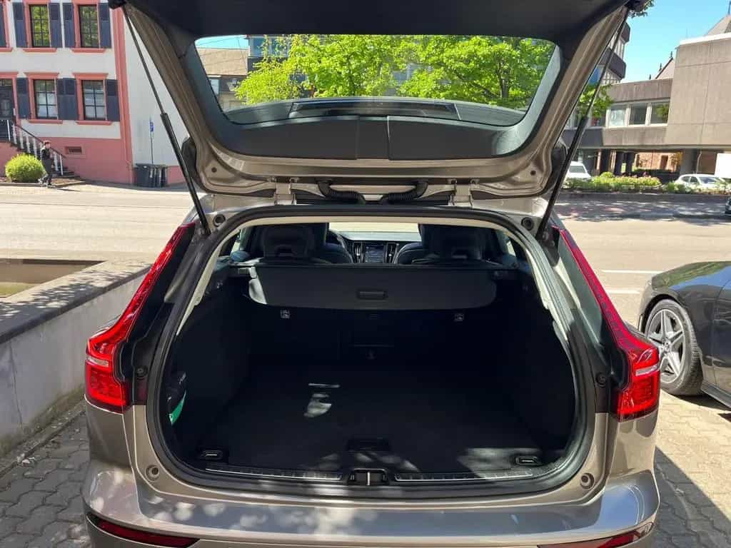 Volvo V60 Kombi T5, Leder, LED, PANORAMA 05/2019-photo-14