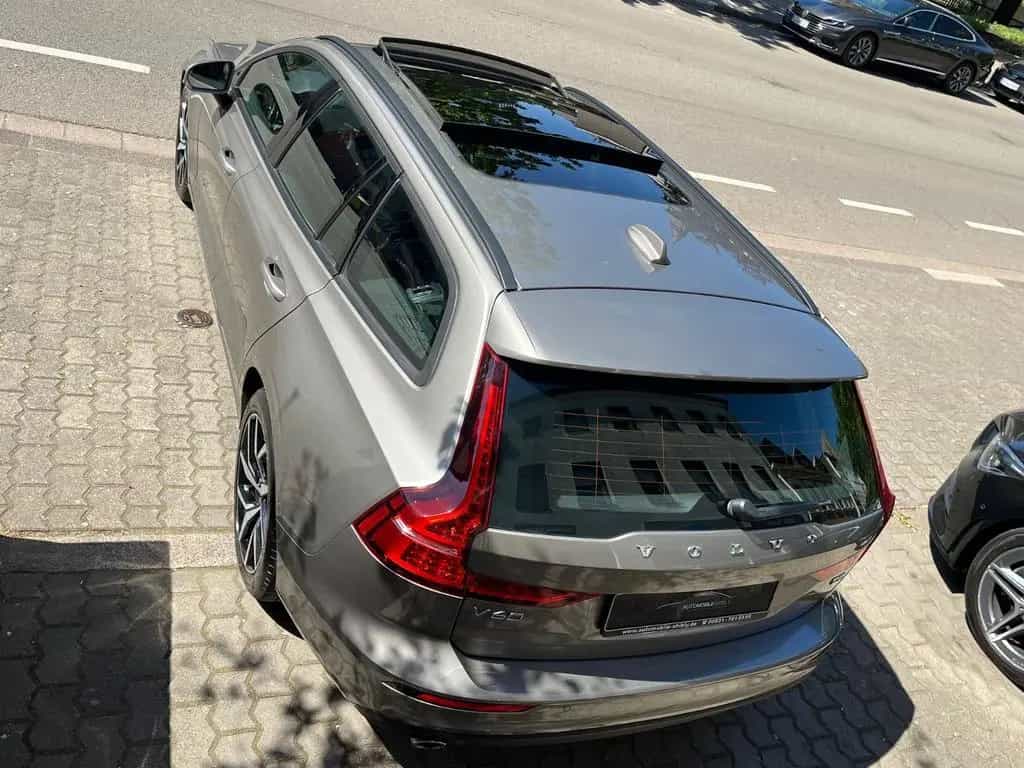 Volvo V60 Kombi T5, Leder, LED, PANORAMA 05/2019-photo-16