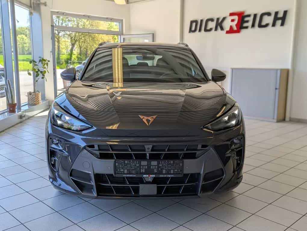 Cupra Terramar 1.5 eTSI Sennheiser Edge-Paket HUD 19" 12/2025-photo-0