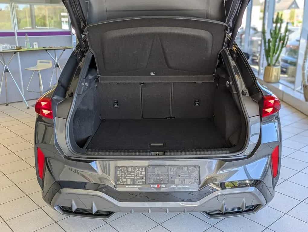 Cupra Terramar 1.5 eTSI Sennheiser Edge-Paket HUD 19" 12/2025-photo-13