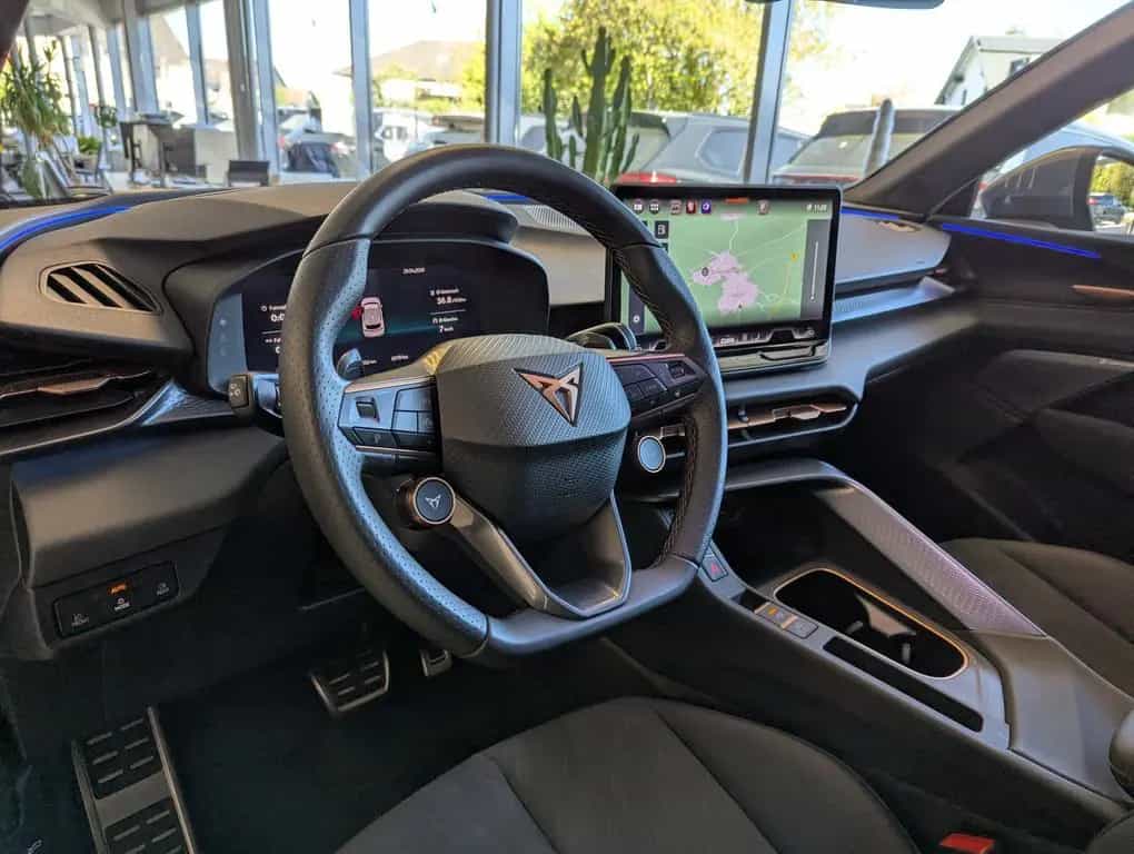 Cupra Terramar 1.5 eTSI Sennheiser Edge-Paket HUD 19" 12/2025-photo-17