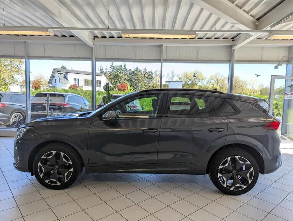 Cupra Terramar 1.5 eTSI Sennheiser Edge-Paket HUD 19" 12/2025-photo-1