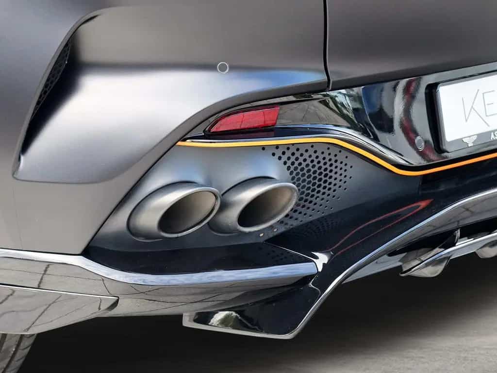 Aston Martin DBX 707 Satin Onyx Black Californian Poppy 06/2023-photo-16