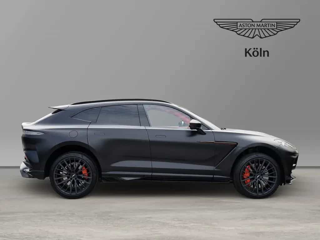 Aston Martin DBX 707 Satin Onyx Black Californian Poppy 06/2023-photo-2