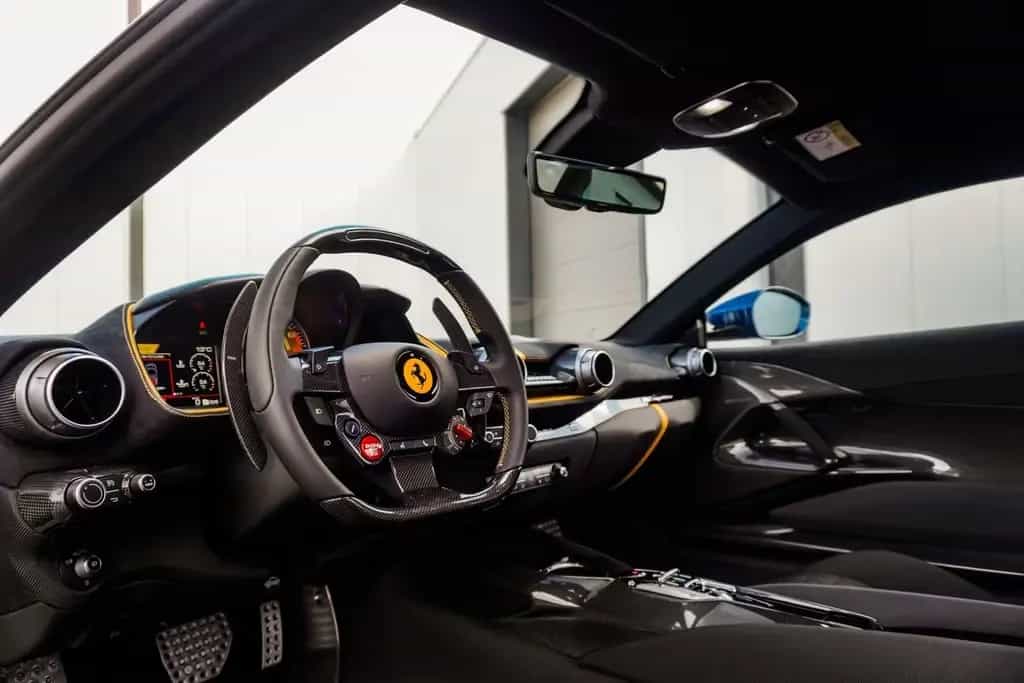 Ferrari 812 Competizione - Blu Tour de France - 1 of 999 03/2023-photo-2