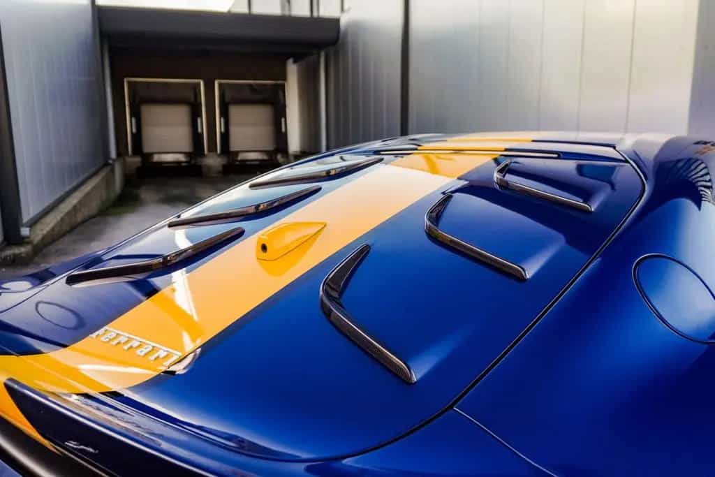 Ferrari 812 Competizione - Blu Tour de France - 1 of 999 03/2023-photo-39