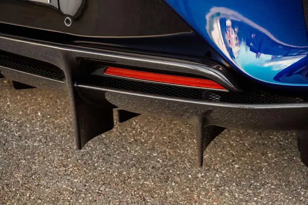 Ferrari 812 Competizione - Blu Tour de France - 1 of 999 03/2023-photo-43