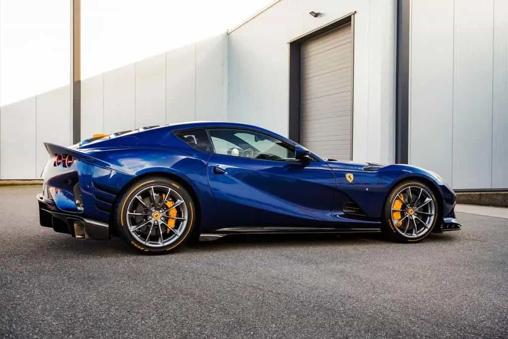 Ferrari 812 Competizione - Blu Tour de France - 1 of 999 03/2023-photo-47