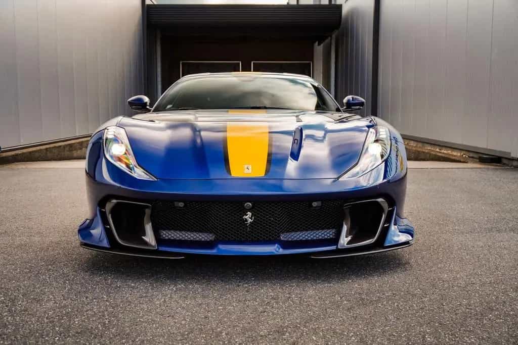 Ferrari 812 Competizione - Blu Tour de France - 1 of 999 03/2023-photo-49