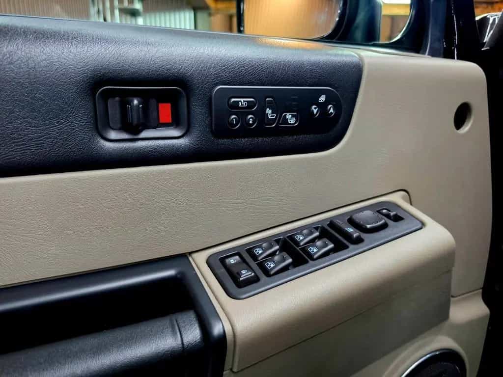 Hummer H2 6.0 V8 Luxury/Sitzheizung/RKamera/Dachträger 06/2006-photo-14