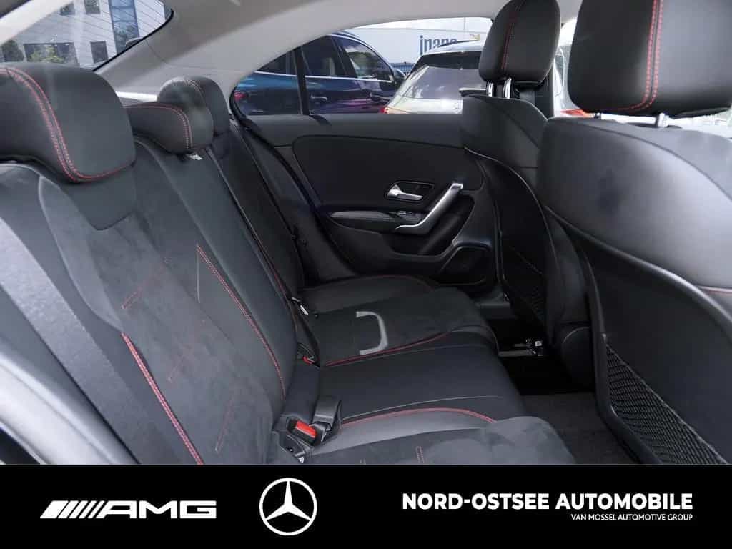Mercedes-Benz A 250 LIMO AMG 4M NAVI TEMPOMAT LED SITZH 08/2020-photo-12