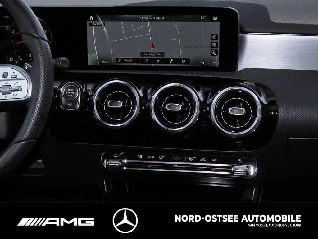 Mercedes-Benz A 250 LIMO AMG 4M NAVI TEMPOMAT LED SITZH 08/2020-photo-9