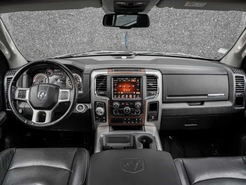 Dodge 2016 Laramie €19000 +200L LPG +ONE PIECE COVER 04/2016-photo-10