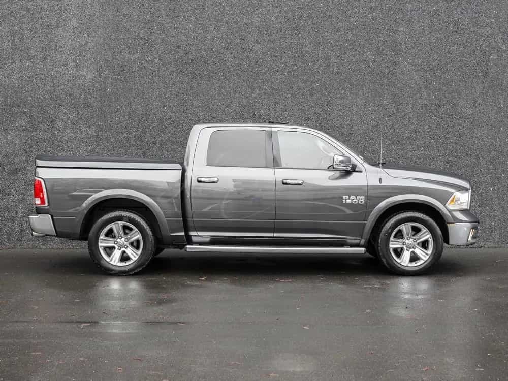 Dodge 2016 Laramie €19000 +200L LPG +ONE PIECE COVER 04/2016-photo-3