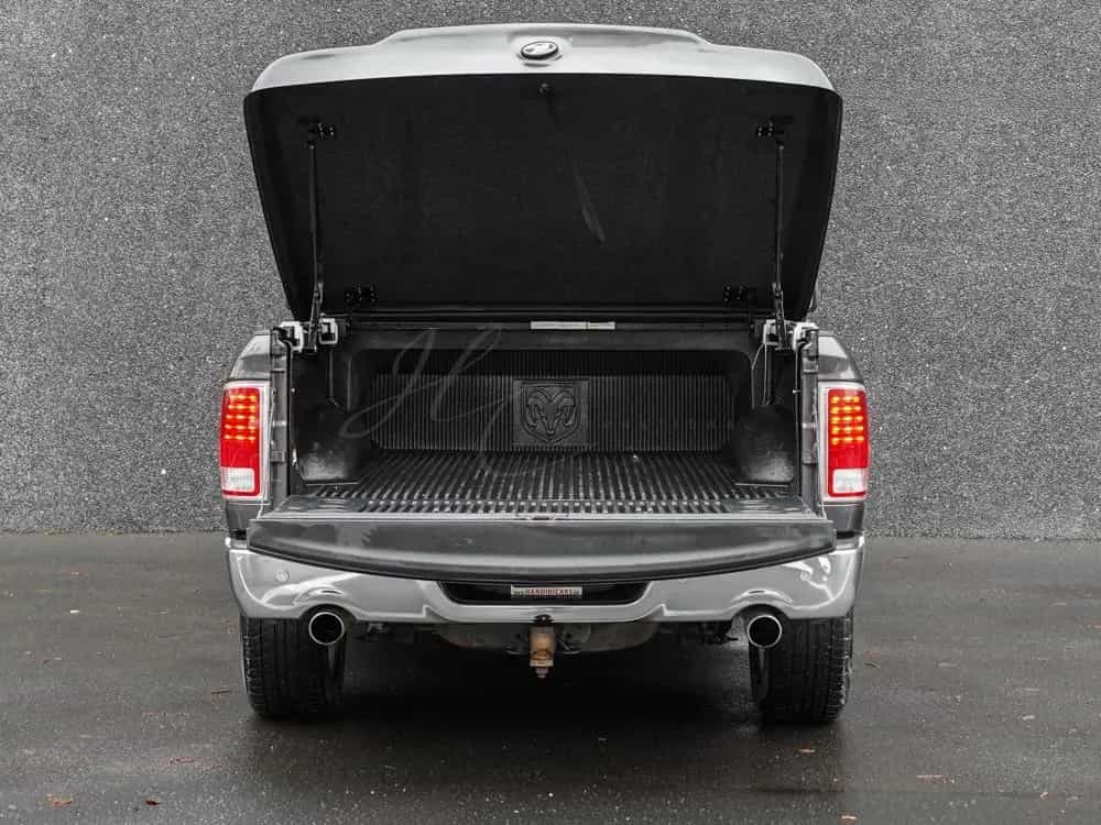 Dodge 2016 Laramie €19000 +200L LPG +ONE PIECE COVER 04/2016-photo-33