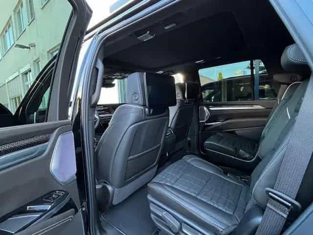 Cadillac Escalade V-Series 6.2l V8 Kompressor 09/2025-photo-11