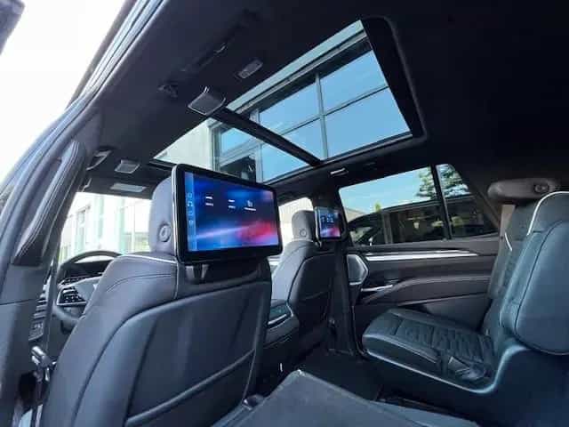 Cadillac Escalade V-Series 6.2l V8 Kompressor 09/2025-photo-12