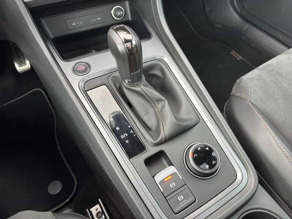 Cupra Ateca VZ 2.0 TSI Pano AHK Beats ACC DCC 08/2021-photo-26