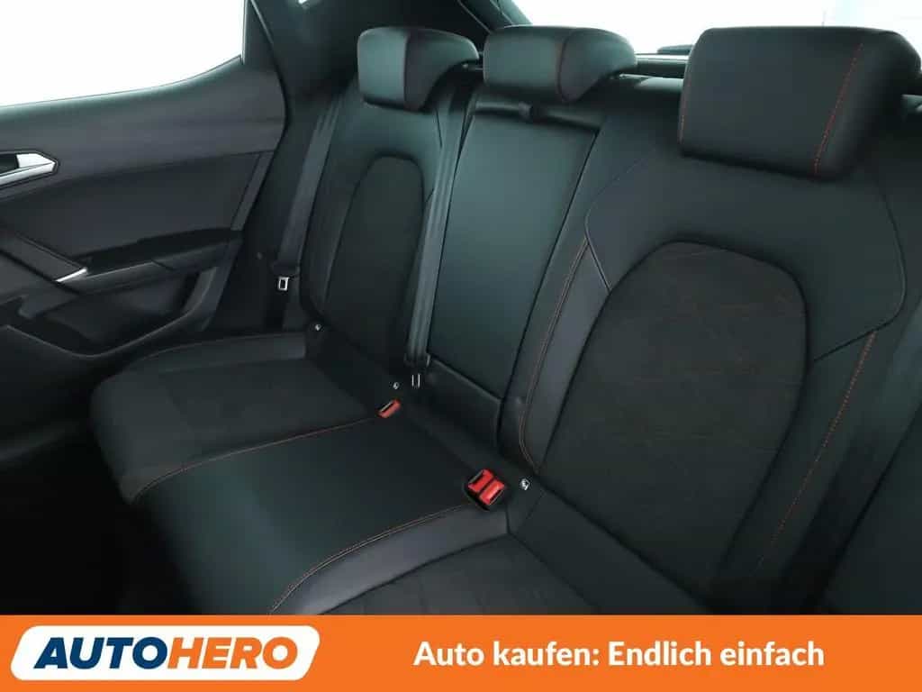 Seat Leon 1.5 eTSI ACT FR Aut.*NAVI*LED*ACC* 11/2021-photo-13