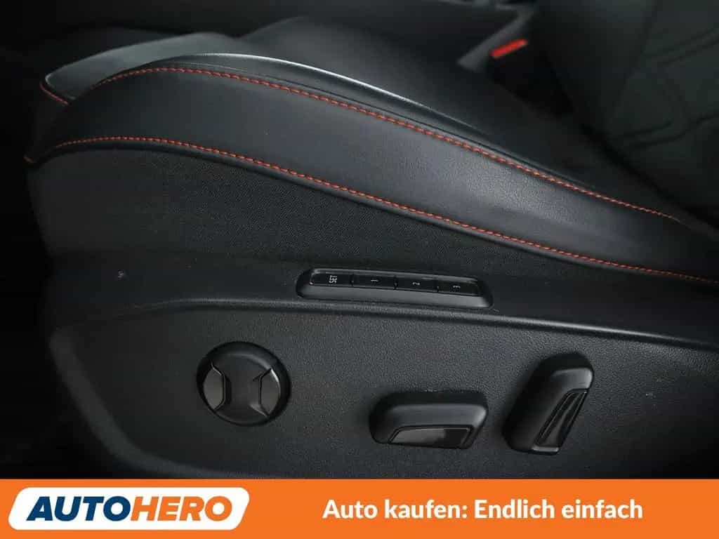 Seat Leon 1.5 eTSI ACT FR Aut.*NAVI*LED*ACC* 11/2021-photo-31